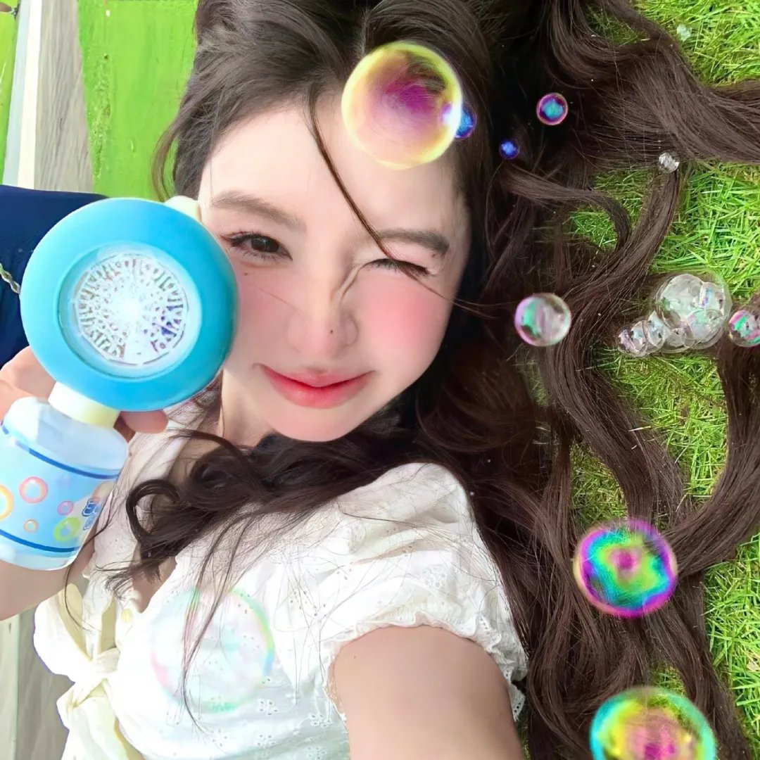 孤独无尽 高清封面